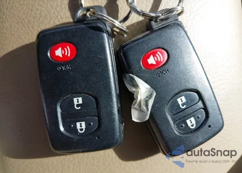 2010 Toyota Rav4 Limited from USA, damaged, VIN 2T3DF4DV5AW034834